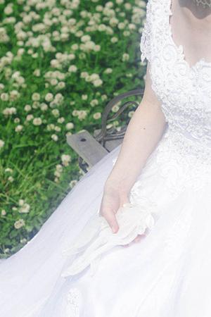 洗練された美しさにこだわる人へ。シンプルで上品な結婚指輪の魅力を徹底解説!